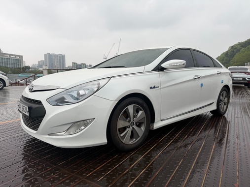 Hyundai Sonata 2012