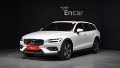 Volvo V60 2020