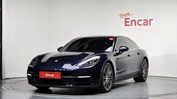 Porsche Panamera 2018