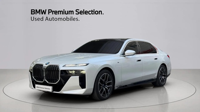 BMW 7 Series 2024