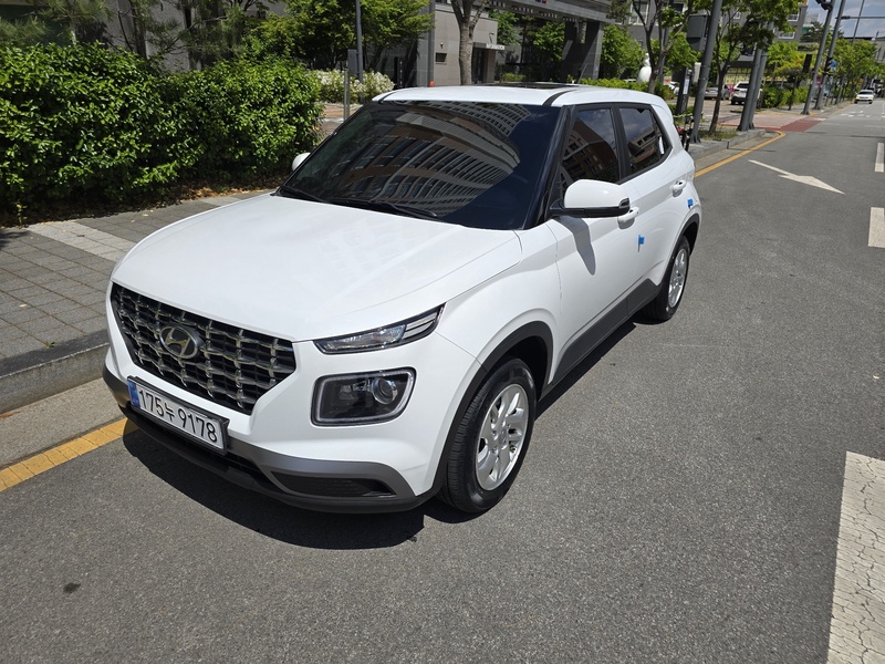 Hyundai Venue