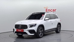 Mercedes-Benz GLB-Class 2023