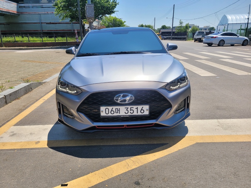 Hyundai Veloster