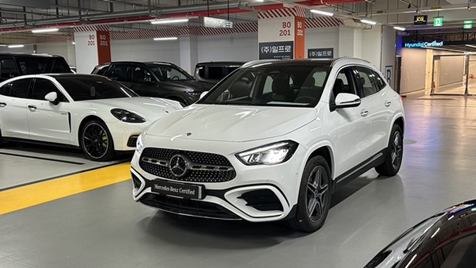 Mercedes-Benz GLA-Class
