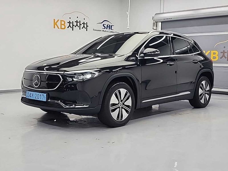 Mercedes-Benz EQA