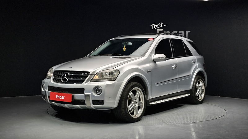 Mercedes-Benz M-Class