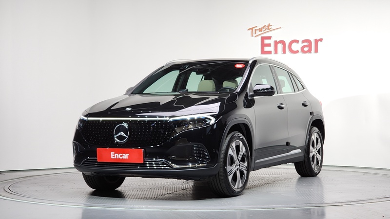 Mercedes-Benz EQA