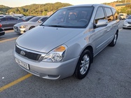 Kia Carnival 2012