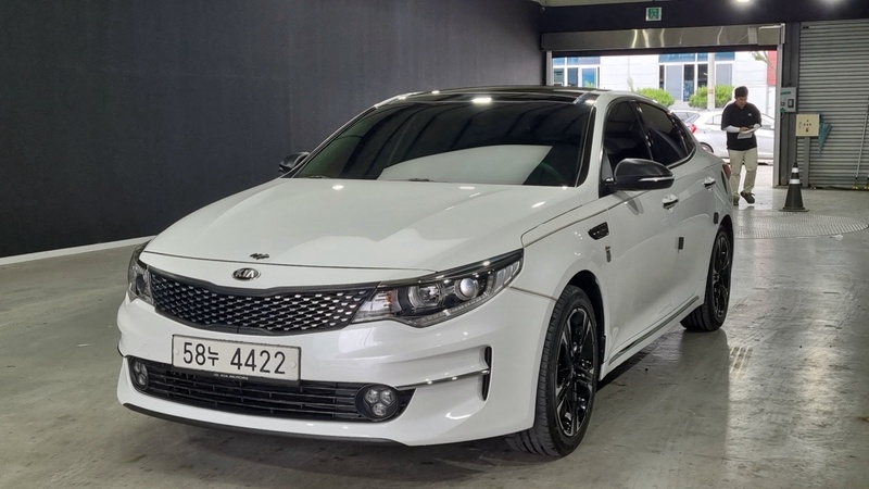 Kia K5
