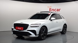 Genesis GV70 2025