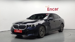 BMW 5 Series 2025