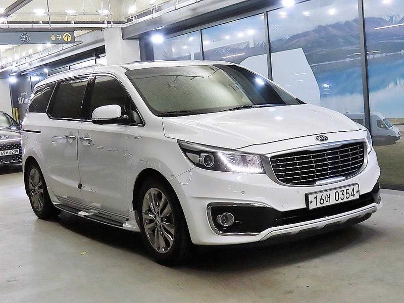 Kia Carnival
