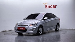 Hyundai Accent 2011