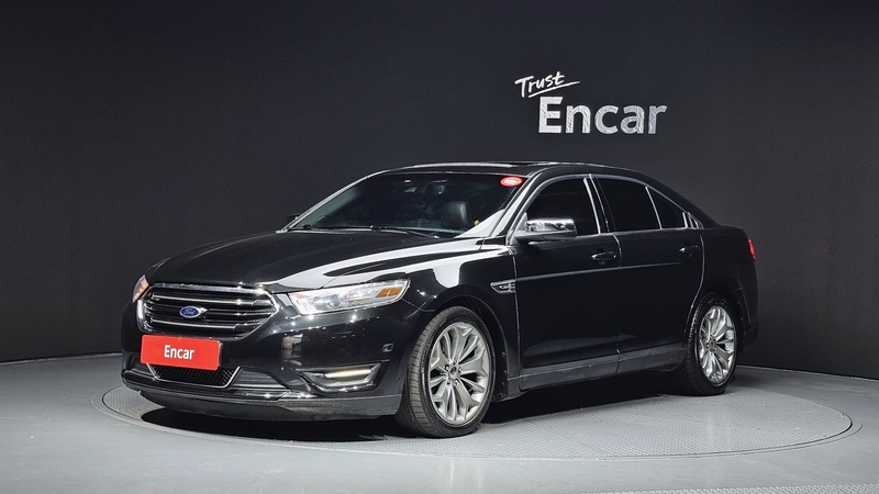 Ford Taurus
