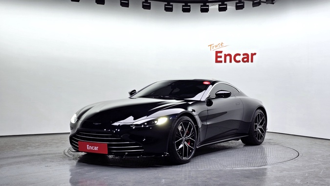 Aston Martin Vantage 2023