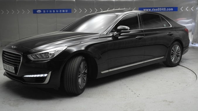 Genesis EQ900 2016