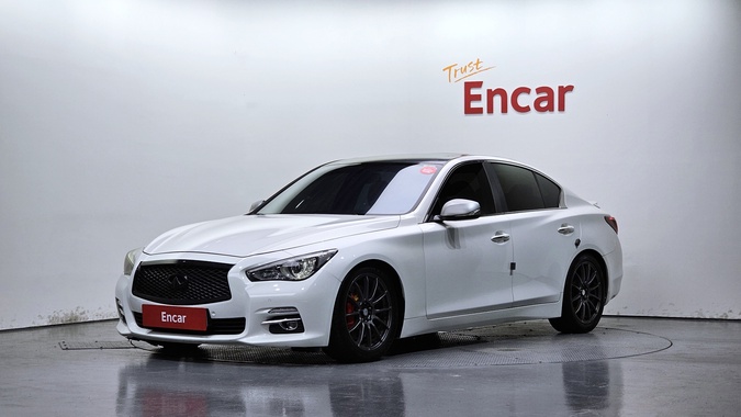 Infiniti Q50 2014