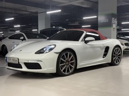 Porsche 718 2016