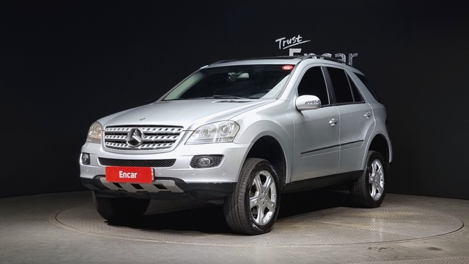 Mercedes-Benz M-Class 2006