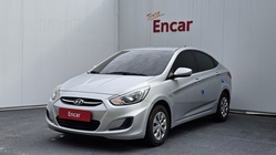 Hyundai Accent 2015