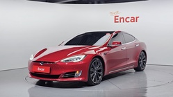 Tesla Model S 2020