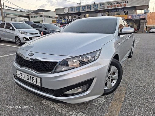 Kia K5 2011