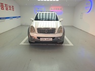 Ssangyong Rexton 2011