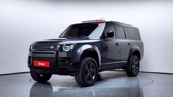 Land Rover Defender 2024