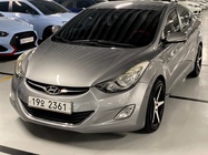 Hyundai Avante 2012