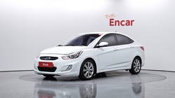 Hyundai Accent 2012