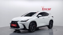 Lexus NX 2023