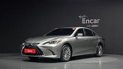 Lexus ES 2024
