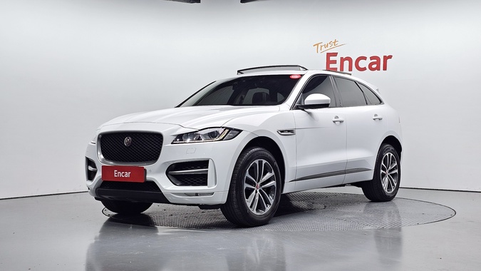 Jaguar F-Pace 2017
