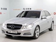 Mercedes-Benz E-Class 2010
