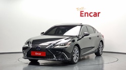 Lexus ES 2020