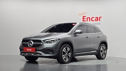 Mercedes-Benz GLA-Class 2021