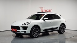 Porsche Macan 2016