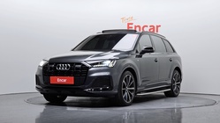 Audi Q7 2021