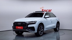 Audi Q8 2021