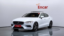 Volvo S60 2021
