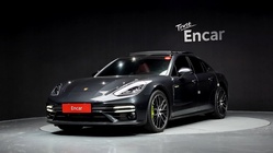 Porsche Panamera 2023