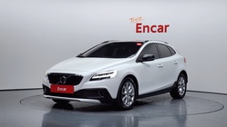 Volvo V40 2018