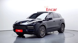 Porsche Cayenne 2021