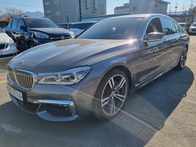 BMW 7 Series