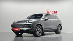 Porsche Cayenne 2021