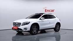 Mercedes-Benz GLA-Class 2019