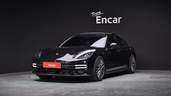 Porsche Panamera 2023