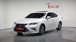 Lexus ES 2017