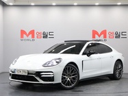 Porsche Panamera 2018