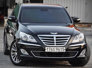 Hyundai Genesis 2012